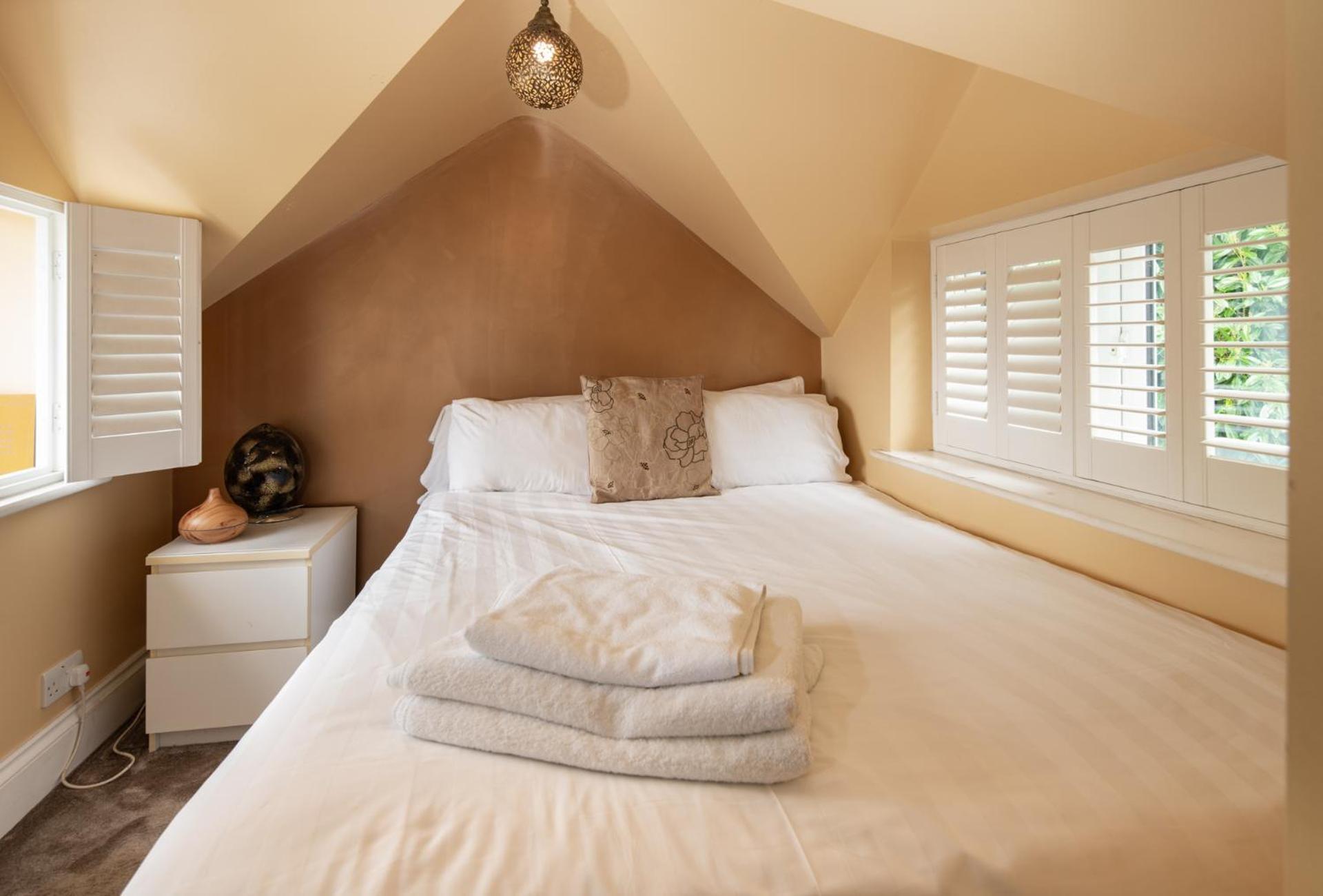 Westwood Guest House Лайм Риджис Екстериор снимка