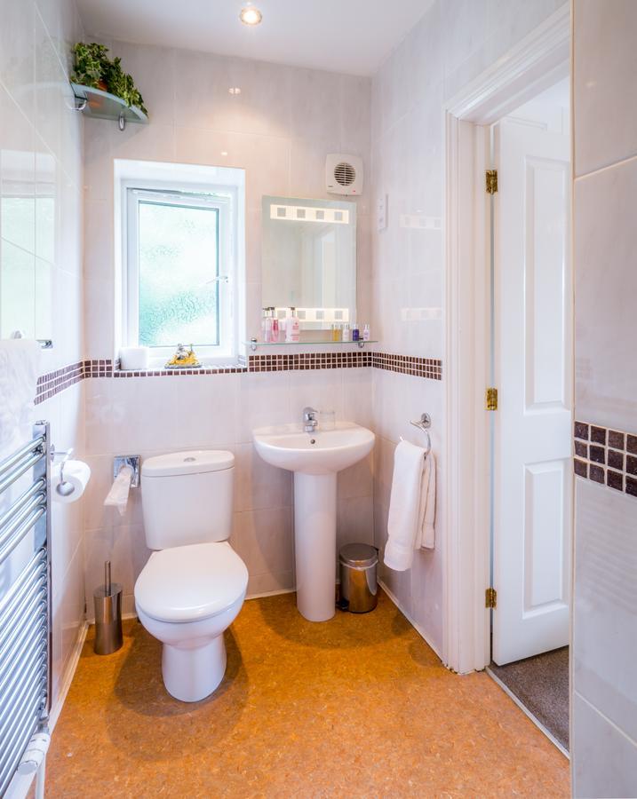 Westwood Guest House Лайм Риджис Екстериор снимка